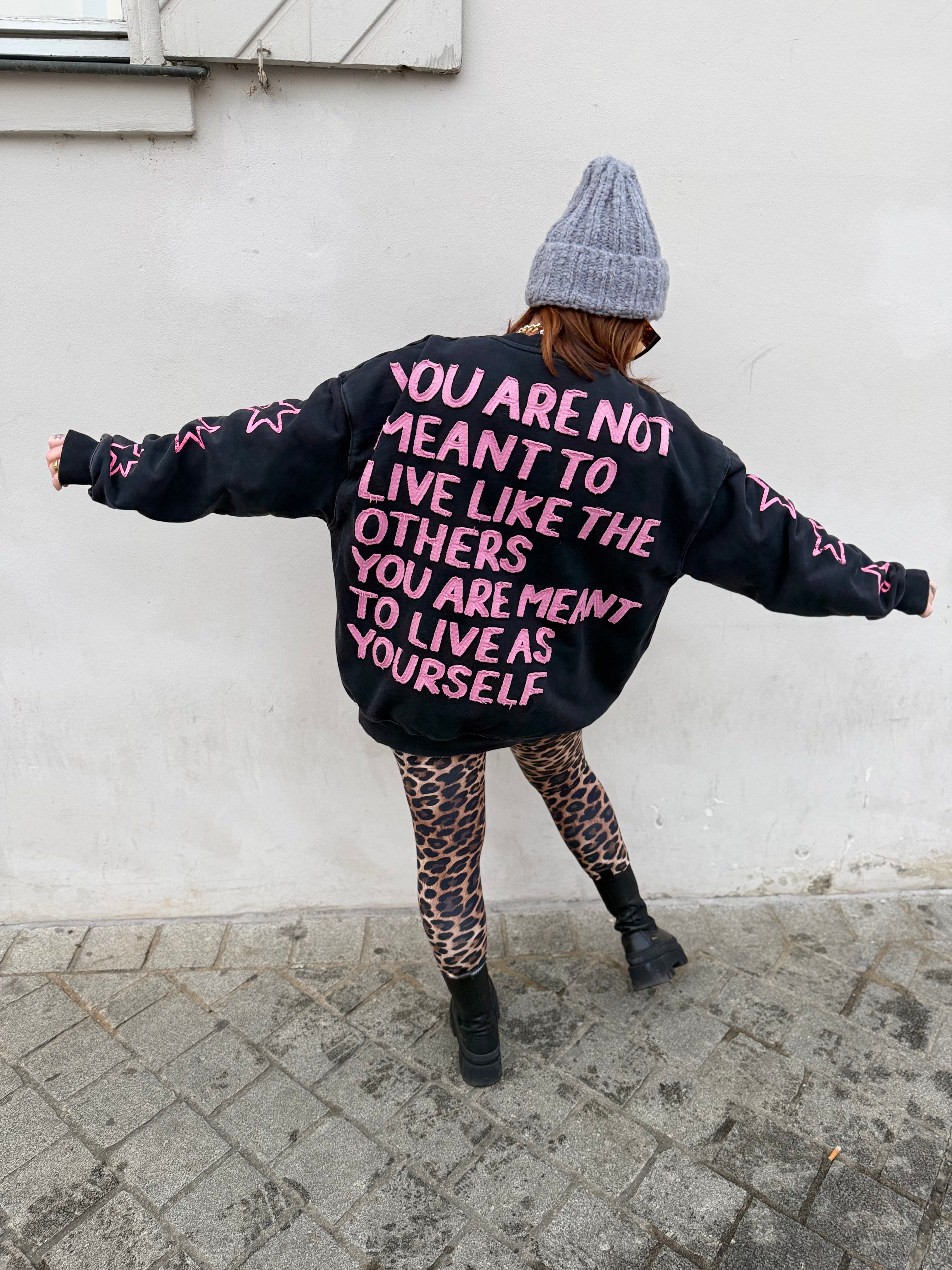 LIVE AS YOURSELF SWEATER - FIGHT THE NORMAL