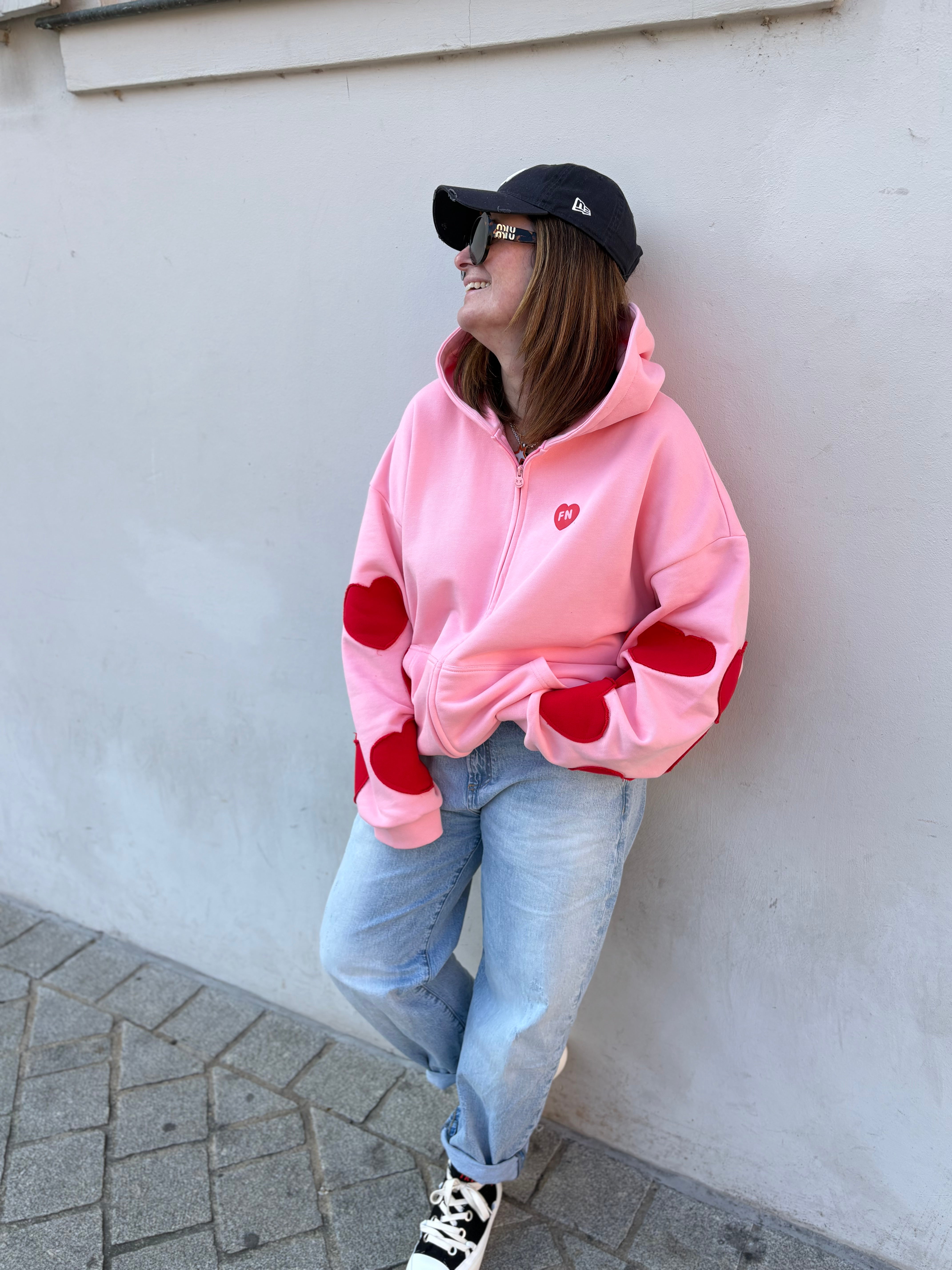 BE DIFFERENT - ZIP JACKE